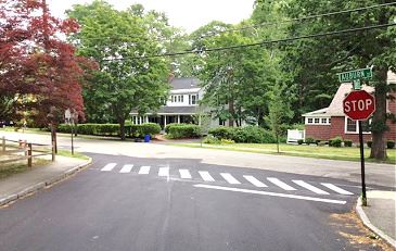 Sign Crew Pavement Markings edit - news flash